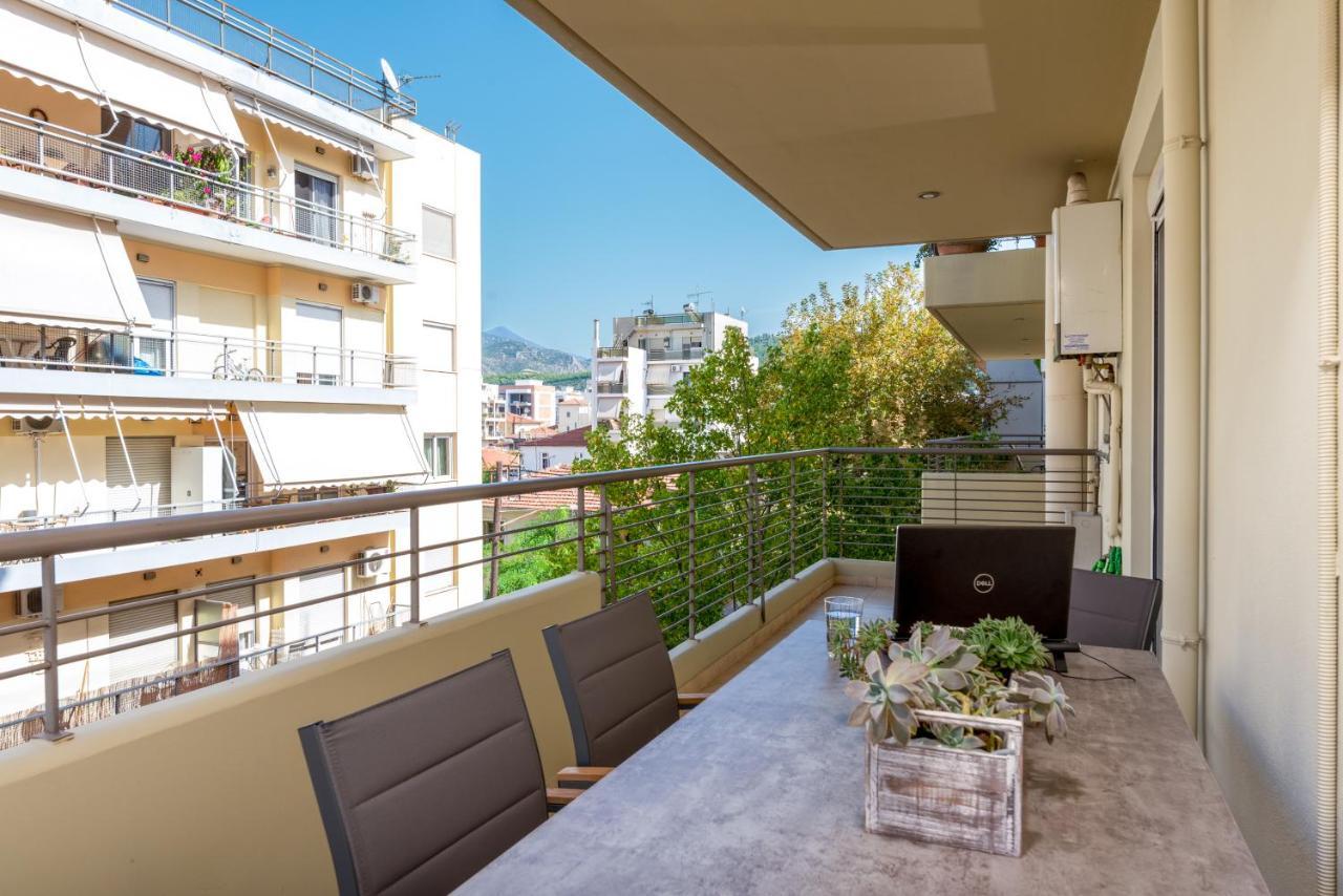 Eleni'S Modern Apartment Volos Buitenkant foto